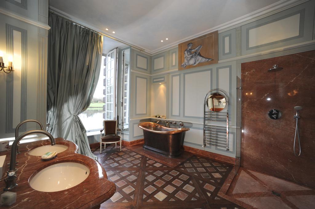 Chateau De Canisy Bagian luar foto