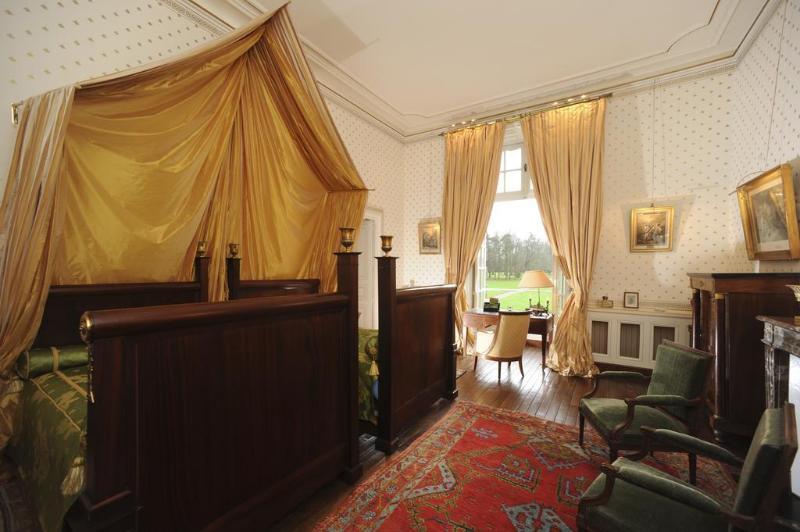 Chateau De Canisy Bagian luar foto