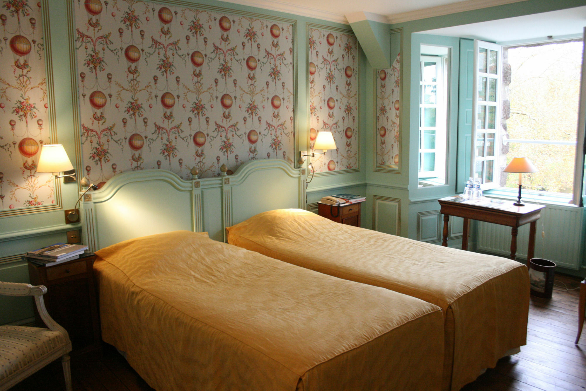 Chateau De Canisy Bagian luar foto